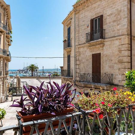 Old Town Loft M8 Bari M8Apartments المظهر الخارجي الصورة