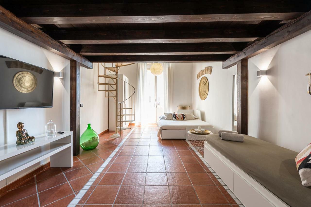 Old Town Loft M8 Bari M8Apartments المظهر الخارجي الصورة