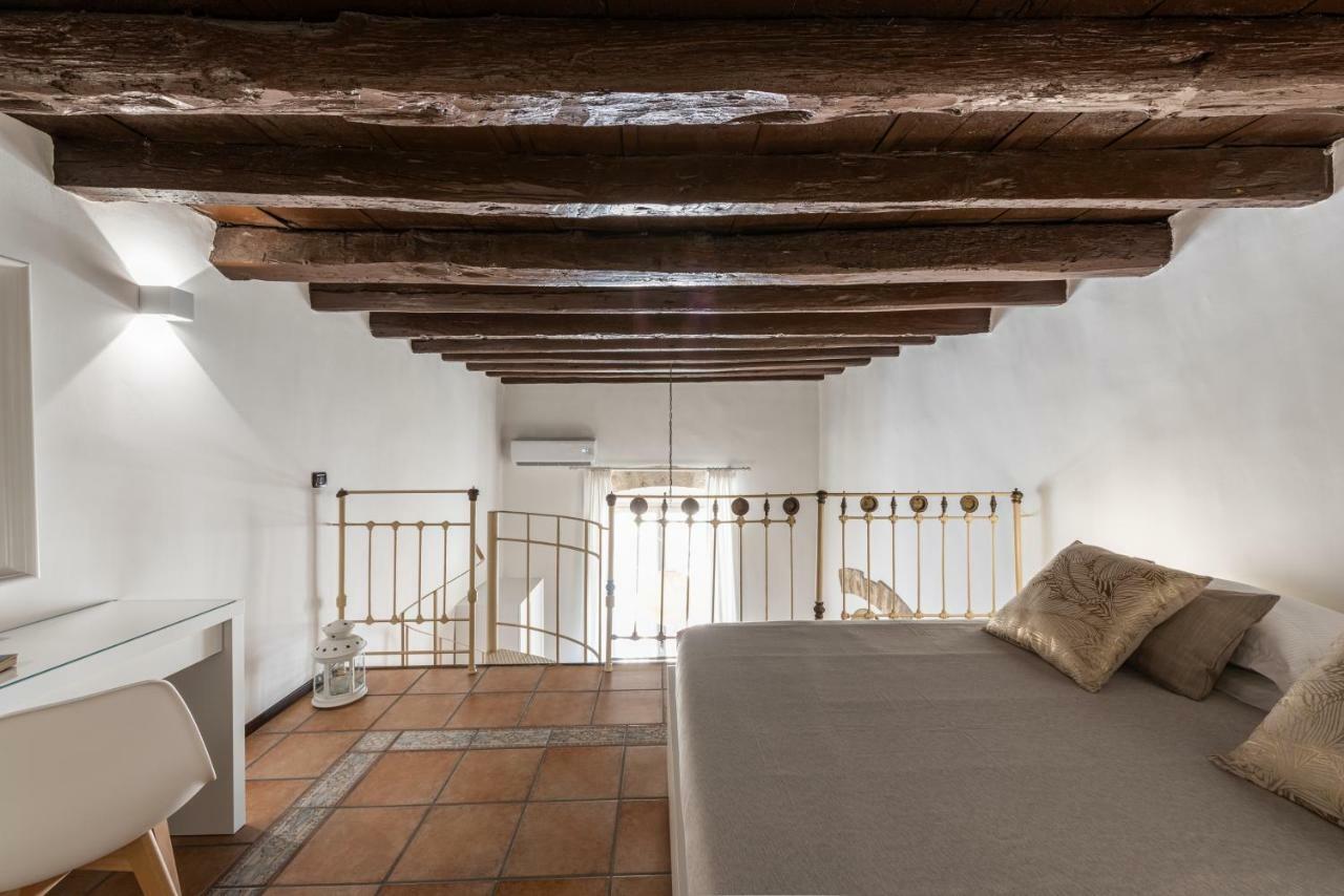 Old Town Loft M8 Bari M8Apartments المظهر الخارجي الصورة