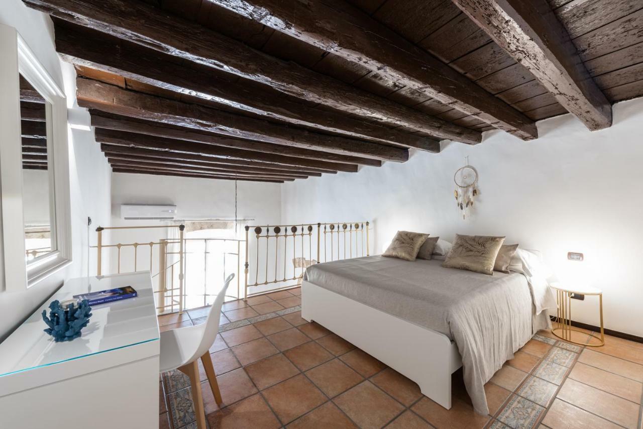 Old Town Loft M8 Bari M8Apartments المظهر الخارجي الصورة