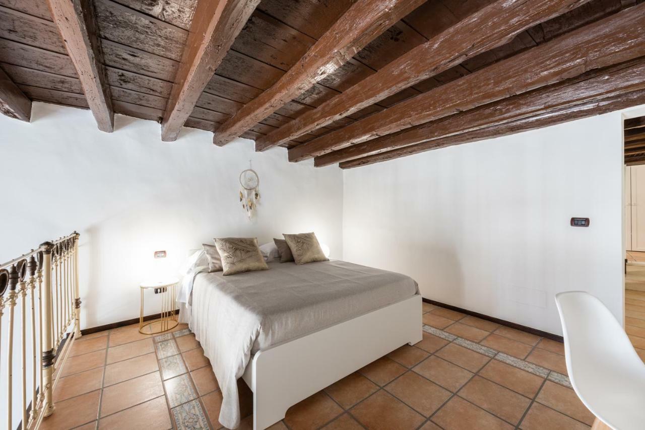 Old Town Loft M8 Bari M8Apartments المظهر الخارجي الصورة